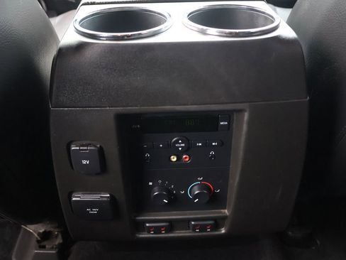 Used 2012 Ford Expedition Limited image 28