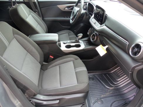 Used 2025 Chevrolet Blazer LT w/ Redline Edition image 34