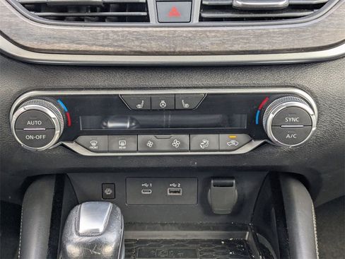 Used 2023 Nissan Altima 2.5 SL image 27