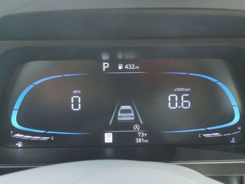 Certified 2026 Hyundai Elantra SE FWD image 16