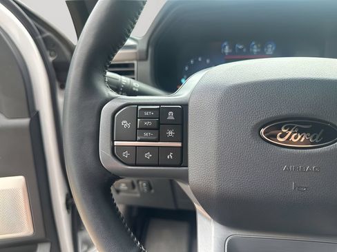Used 2024 Ford F150 Lariat w/ Equipment Group 502A High AWD/4WD image 40