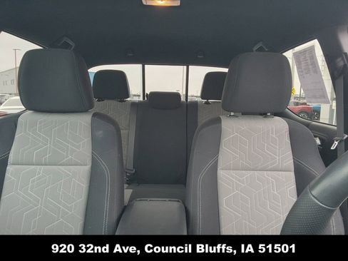 Used 2023 Toyota Tacoma TRD Off-Road image 31