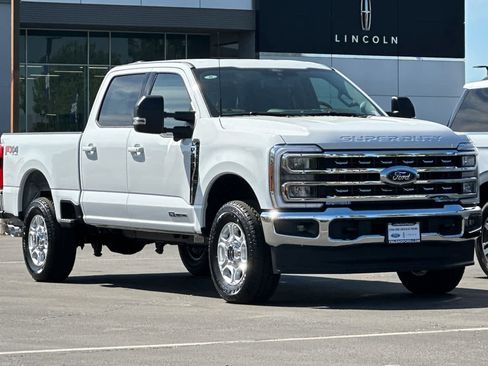 New 2026 Ford F250 XLT w/ XLT Premium Package AWD/4WD image 10