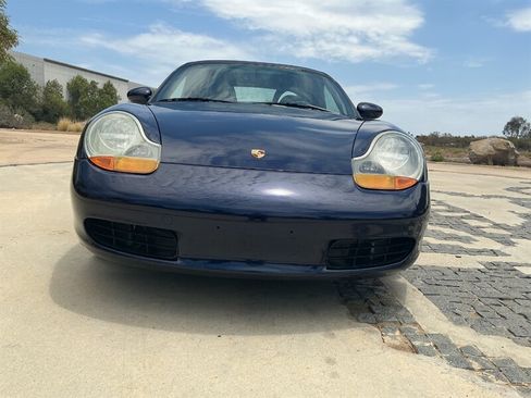 Used 2001 Porsche Boxster RWD image 3