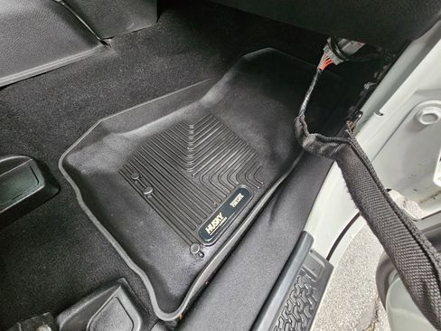 Used 2014 Jeep Wrangler Sahara w/ Dual Top Group image 22