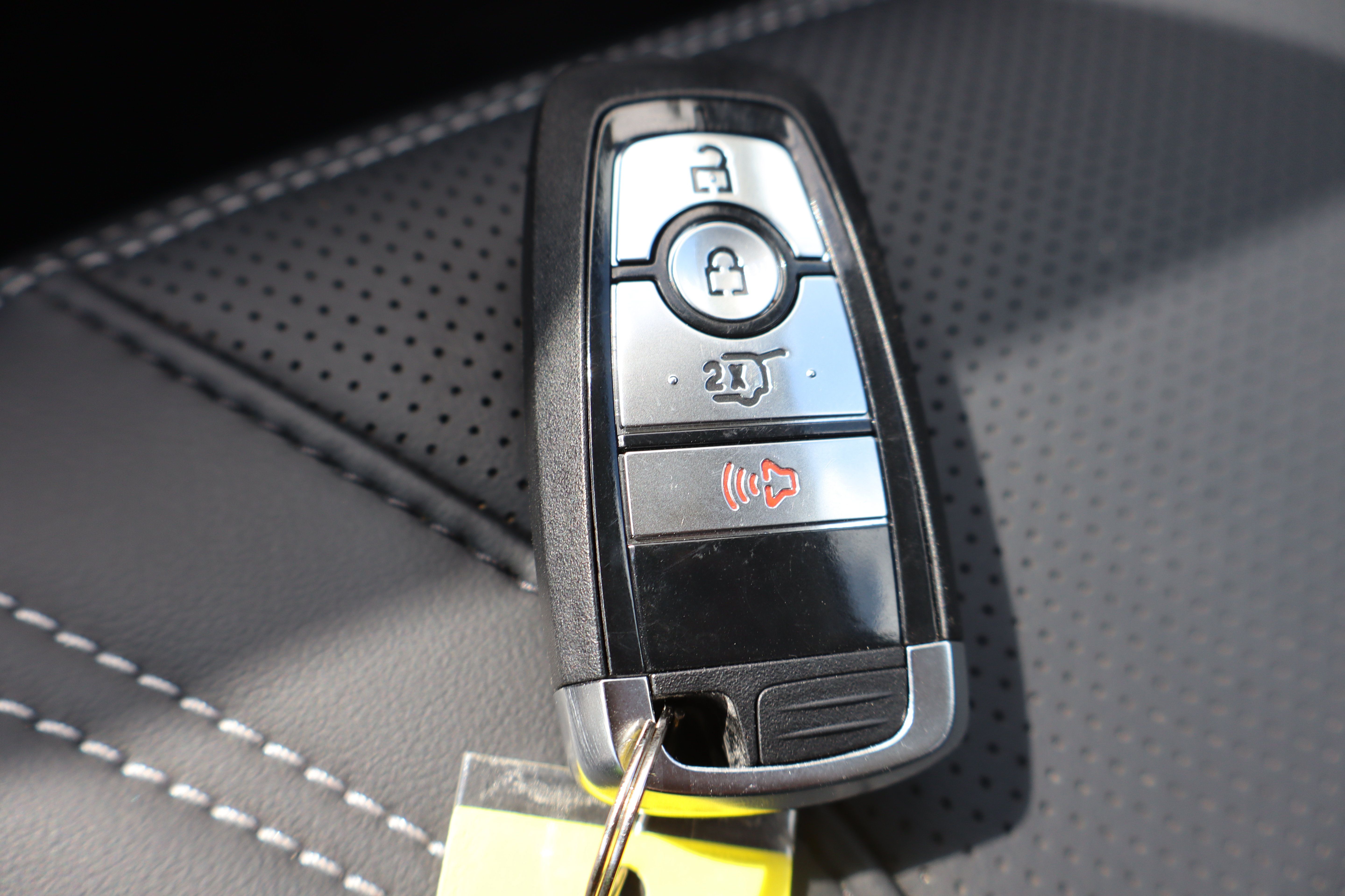 Used 2024 Ford Mustang Mach-E Premium AWD/4WD image 28