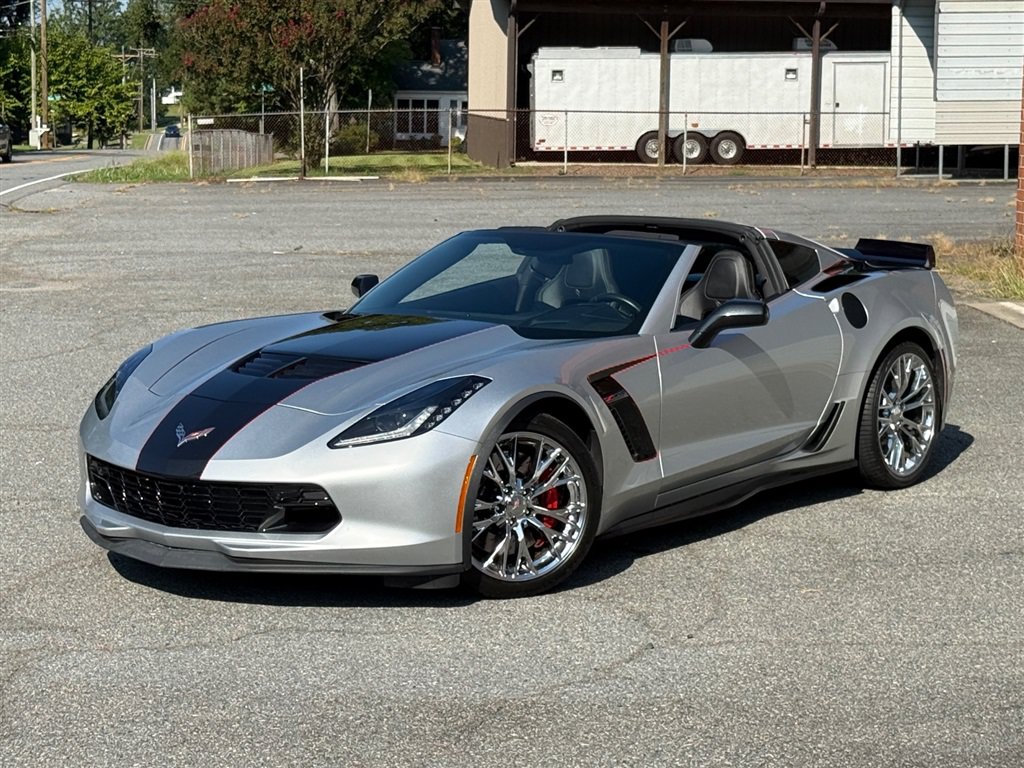 Used 2016 Chevrolet Corvette Z06 w/ 2LZ Preferred Equipment Group RWD image 11