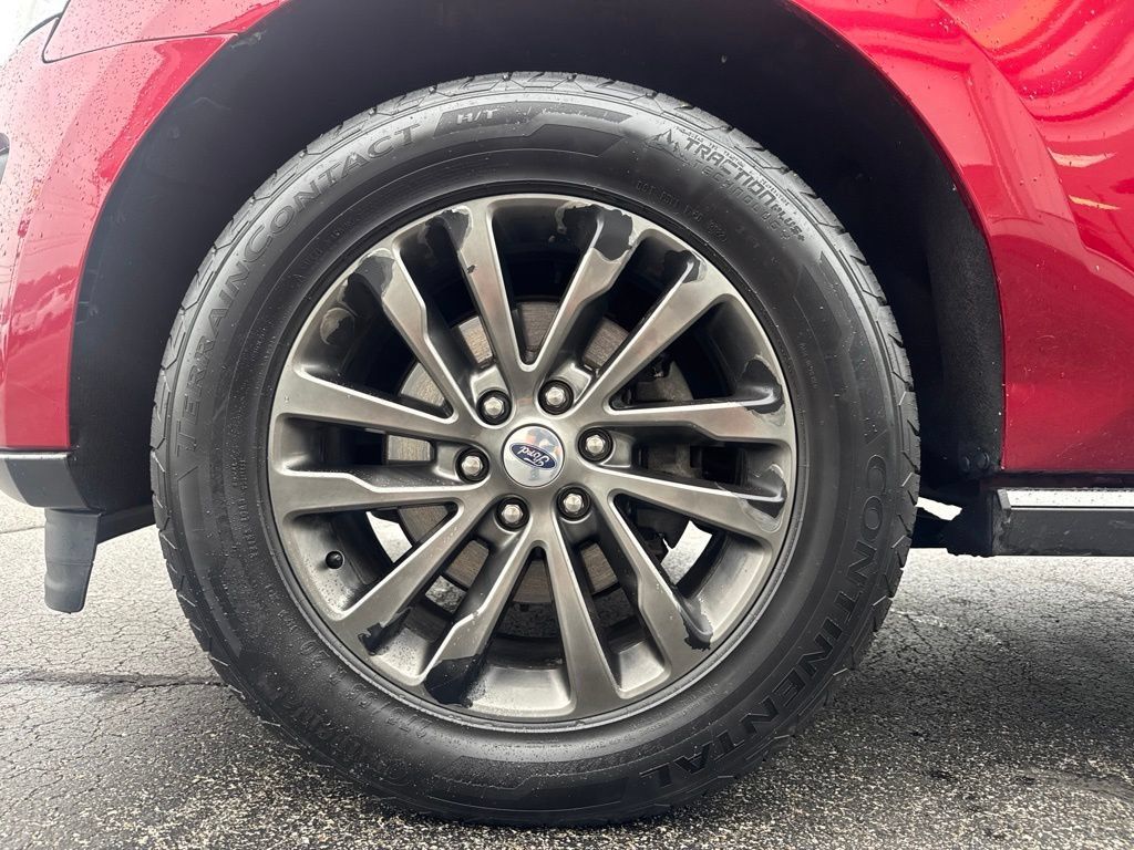 Used 2019 Ford Expedition Limited AWD/4WD image 12