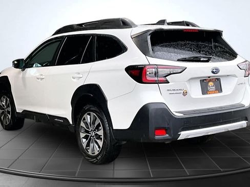 Used 2024 Subaru Outback Limited w/ Popular Package #2 AWD/4WD image 4