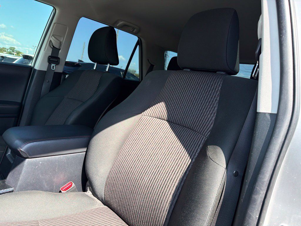 Used 2023 Toyota 4Runner TRD Off-Road AWD/4WD image 19