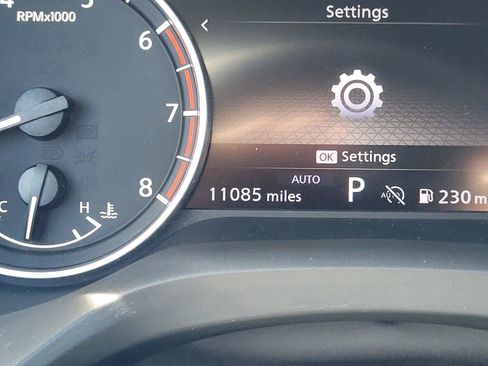 Used 2025 Nissan Rogue SV AWD/4WD image 30