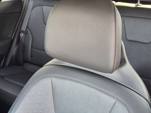 Certified 2024 Kia Niro Wave image 13