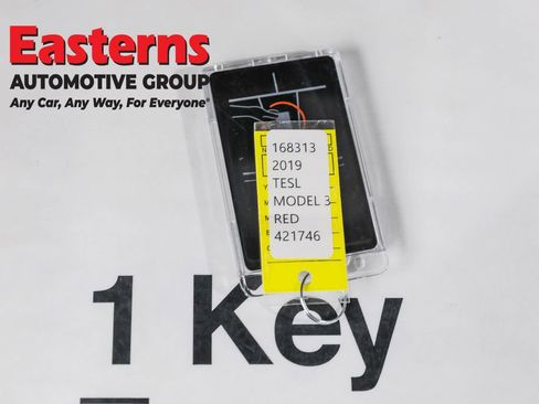 Used 2019 Tesla Model 3 Performance image 22