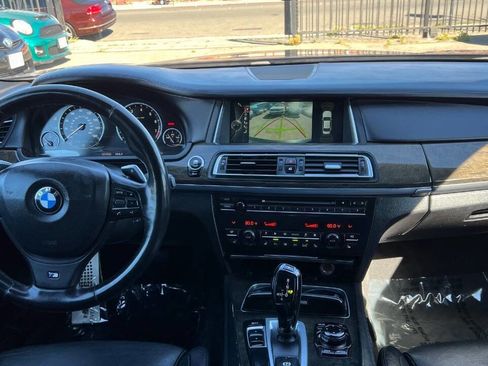 Used 2013 BMW 750Li 750Li 4dr Sedan image 9