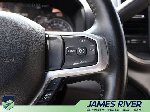 Used 2024 RAM 3500 Big Horn AWD/4WD image 27