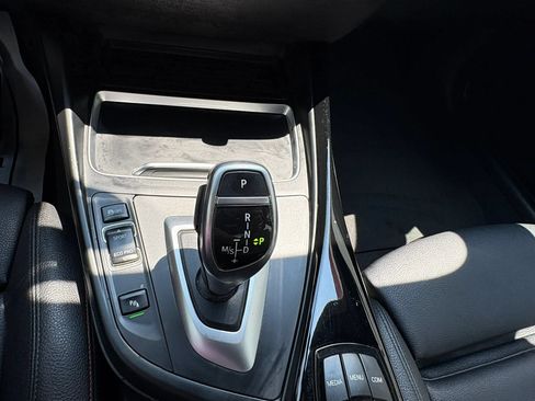 Used 2019 BMW 230i Coupe RWD image 44