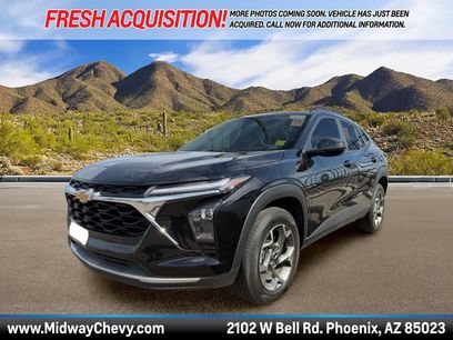 Used 2025 Chevrolet Trax LT