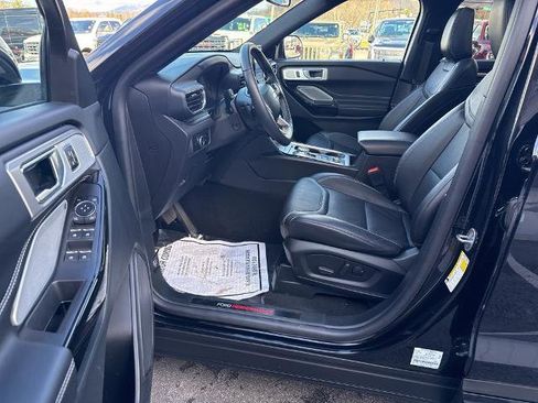 Certified 2024 Ford Explorer ST w/ Equipment Group 401A image 9