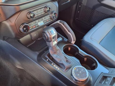 Used 2021 Ford Bronco Outer Banks image 19