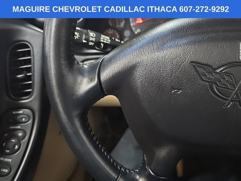 Used 2003 Chevrolet Corvette Coupe w/ Preferred Equipment Group RWD image 28