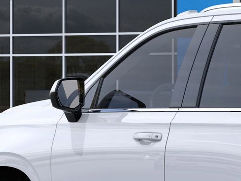 New 2026 Chevrolet Tahoe LS image 14