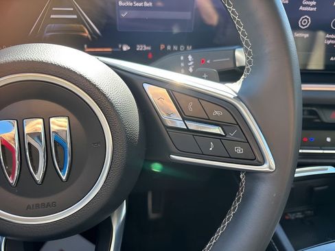 Used 2025 Buick Envision Sport Touring image 29