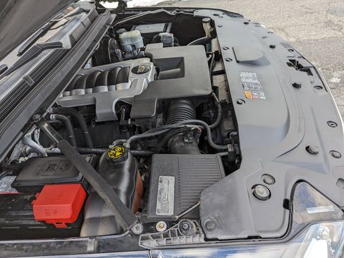 Used 2016 Cadillac Escalade Platinum image 54