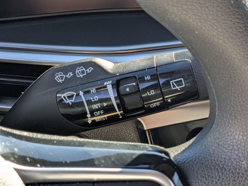 Certified 2025 Kia Sorento LX image 11