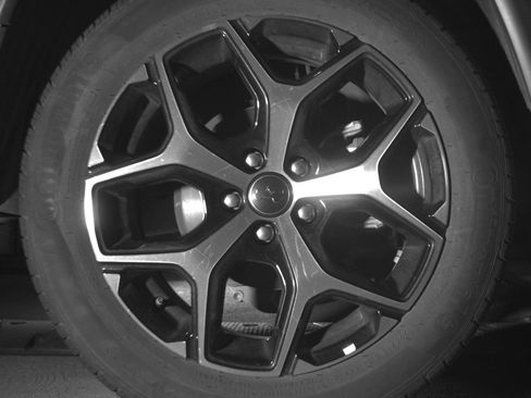 Used 2025 Jeep Compass Limited image 15