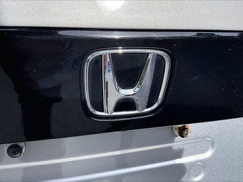 Used 2025 Honda Accord SE image 31