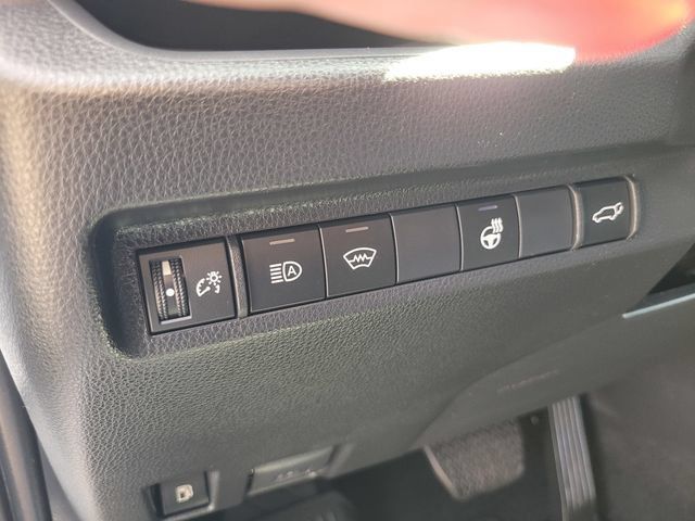 Used 2024 Toyota RAV4 XLE w/ Convenience Package AWD/4WD image 17
