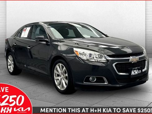 Used 2016 Chevrolet Malibu LTZ image 1
