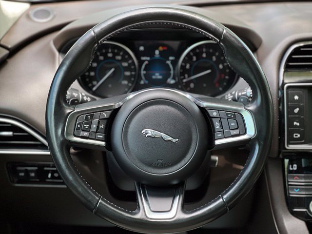 Used 2018 Jaguar F-PACE Prestige AWD/4WD image 33