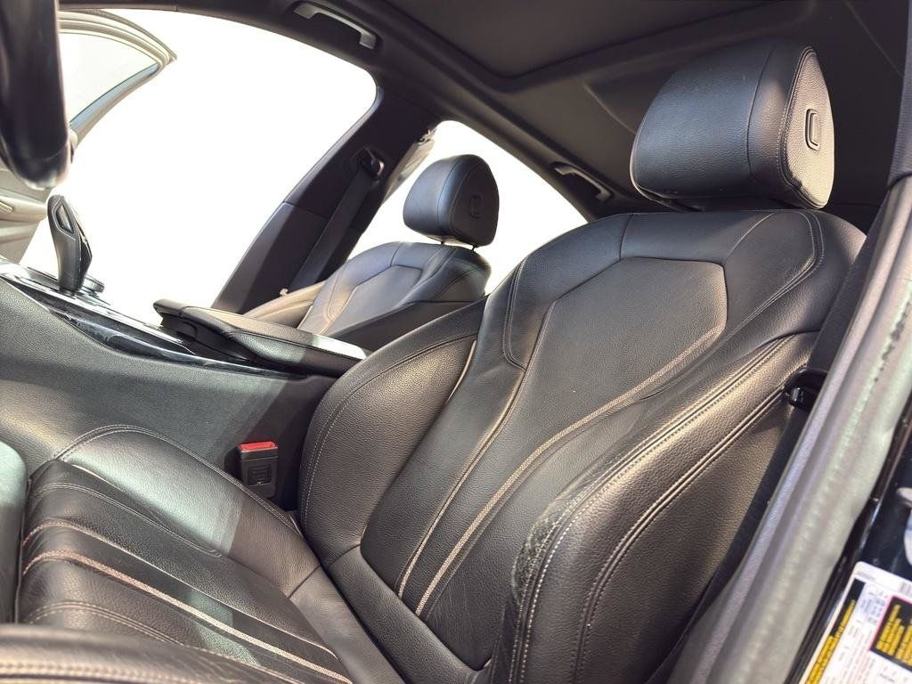 Used 2019 BMW 530i xDrive w/ Convenience Package AWD/4WD image 11