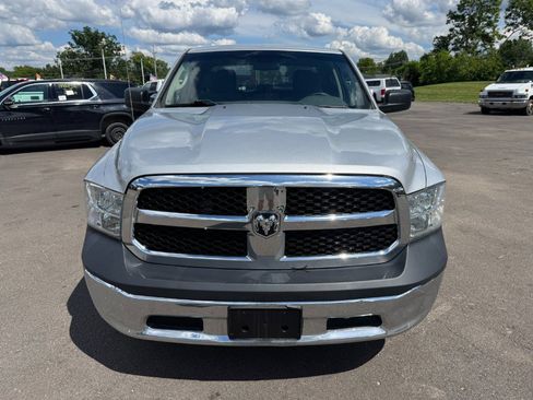 Used 2017 RAM 1500 ST w/ SXT Appearance Group AWD/4WD image 8