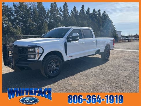 Used 2023 Ford F350 Lariat w/ Lariat Ultimate Package image 2