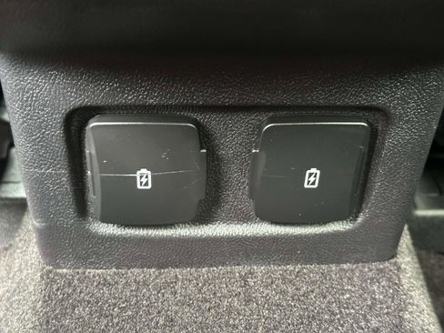 Used 2022 Lincoln Corsair Reserve w/ Equipment Group 201A image 12