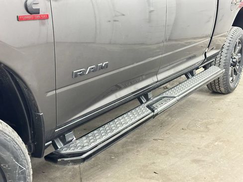 New 2026 RAM 2500 Big Horn AWD/4WD image 17