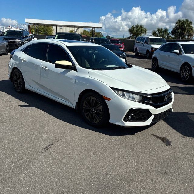 Used 2018 Honda Civic EX image 2
