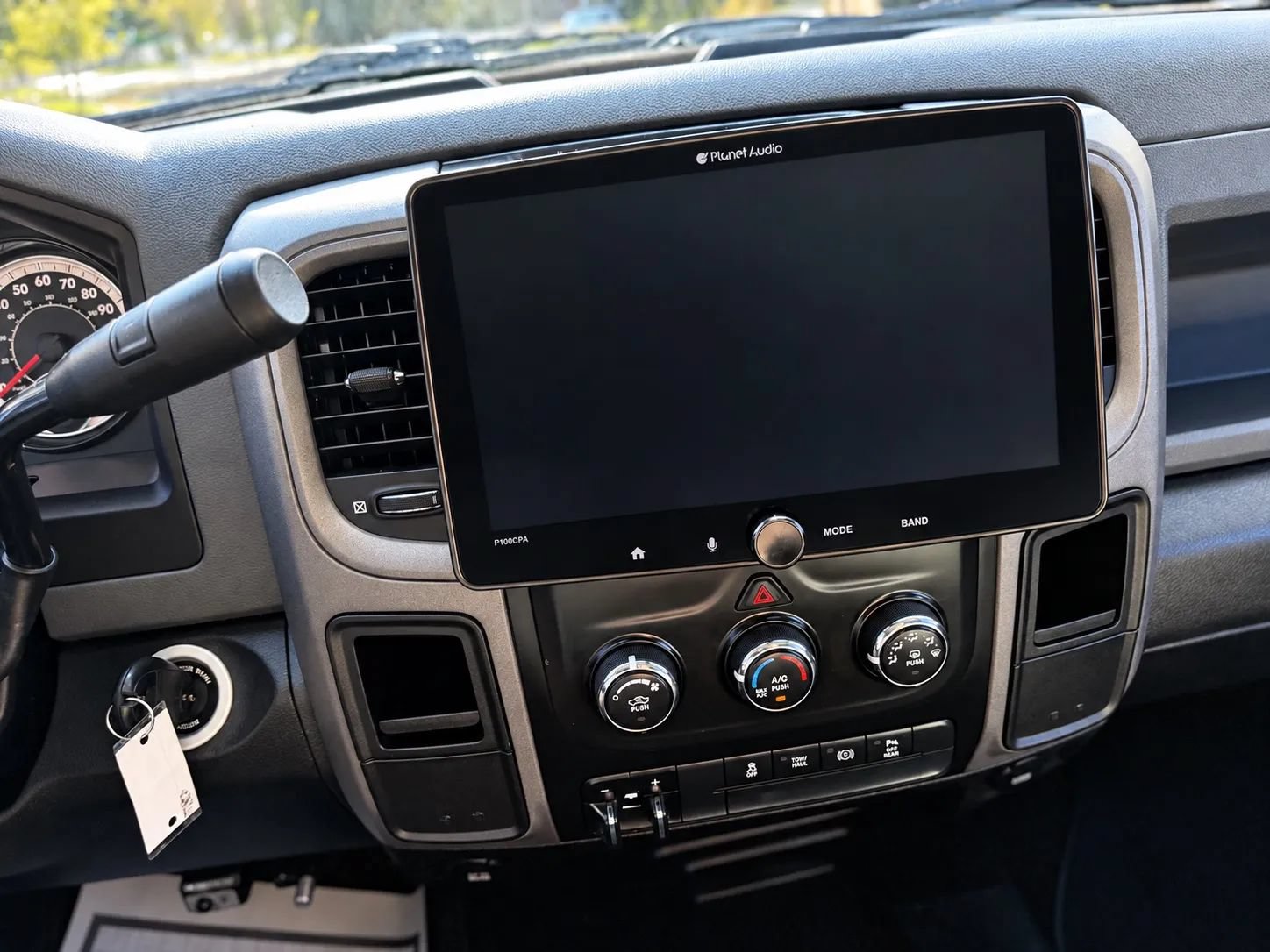 Used 2018 RAM 3500 Tradesman w/ Chrome Appearance Group AWD/4WD image 17