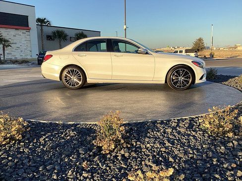 Used 2021 Mercedes-Benz C 300 Sedan image 6