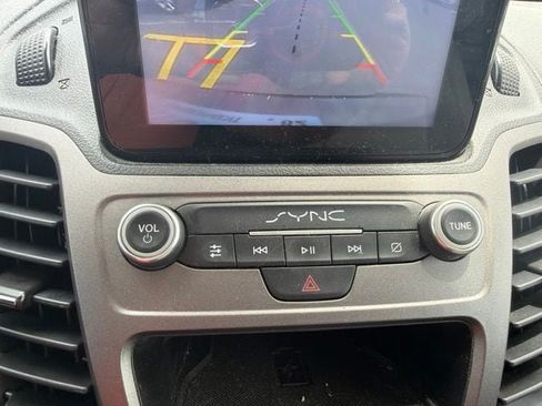 Used 2019 Ford Transit Connect XLT w/ XLT Premium Package FWD image 16