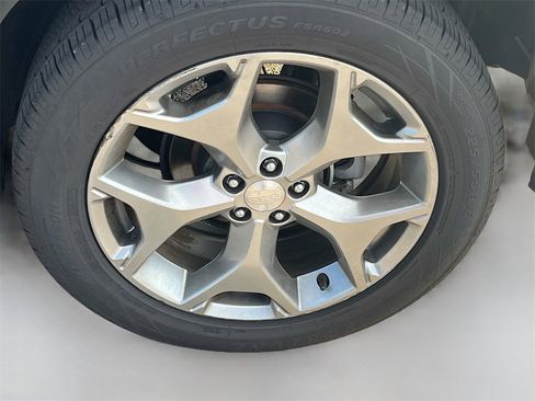Used 2016 Subaru Forester 2.5i Touring image 24