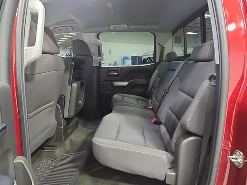 Used 2018 Chevrolet Silverado 1500 LT w/ All Star Edition image 29