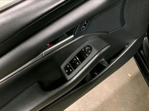 Used 2020 MAZDA MAZDA3 AWD Sedan w/ Select Package image 35