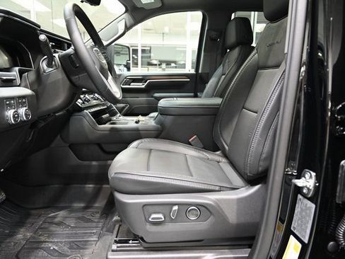 New 2026 GMC Sierra 2500 Denali w/ Denali Reserve Package image 12