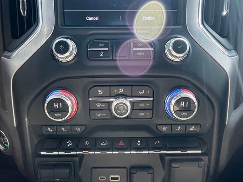 Used 2021 GMC Sierra 1500 SLT AWD/4WD image 28