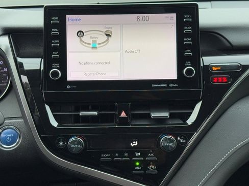 Used 2022 Toyota Camry XSE image 15