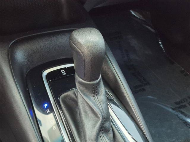 Used 2021 Toyota Corolla LE FWD image 11