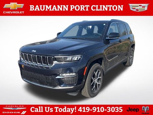Used 2024 Jeep Grand Cherokee Limited w/ Luxury Tech Group II AWD/4WD image 31